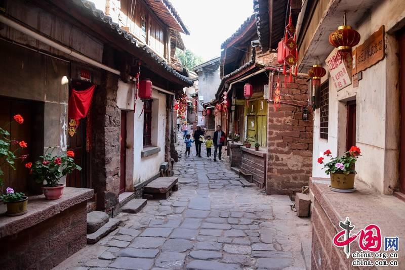省两会特别关注丨蓝图在握谋发展　奋楫笃行向未来——省政府工作报告在我市干部群众中引起热烈反响